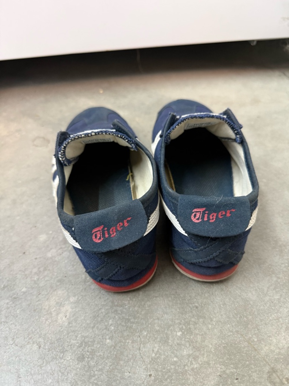 Onitsuka Tiger by Asics Navy and White Slip-On Sneakers with Red Sole Accent - Picture 6 of 8